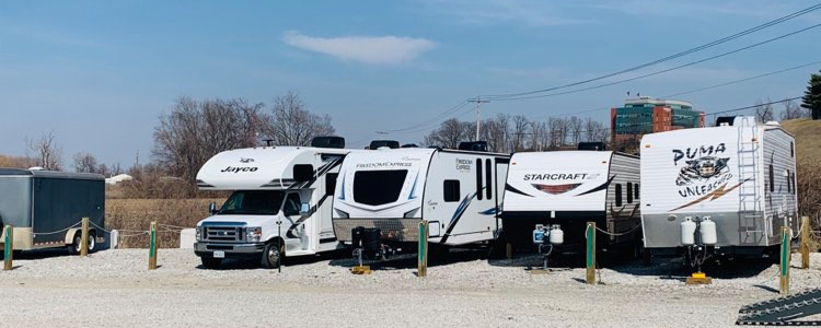 Bridgeview Storage Center Offers RV, Boat & Trailer Storage